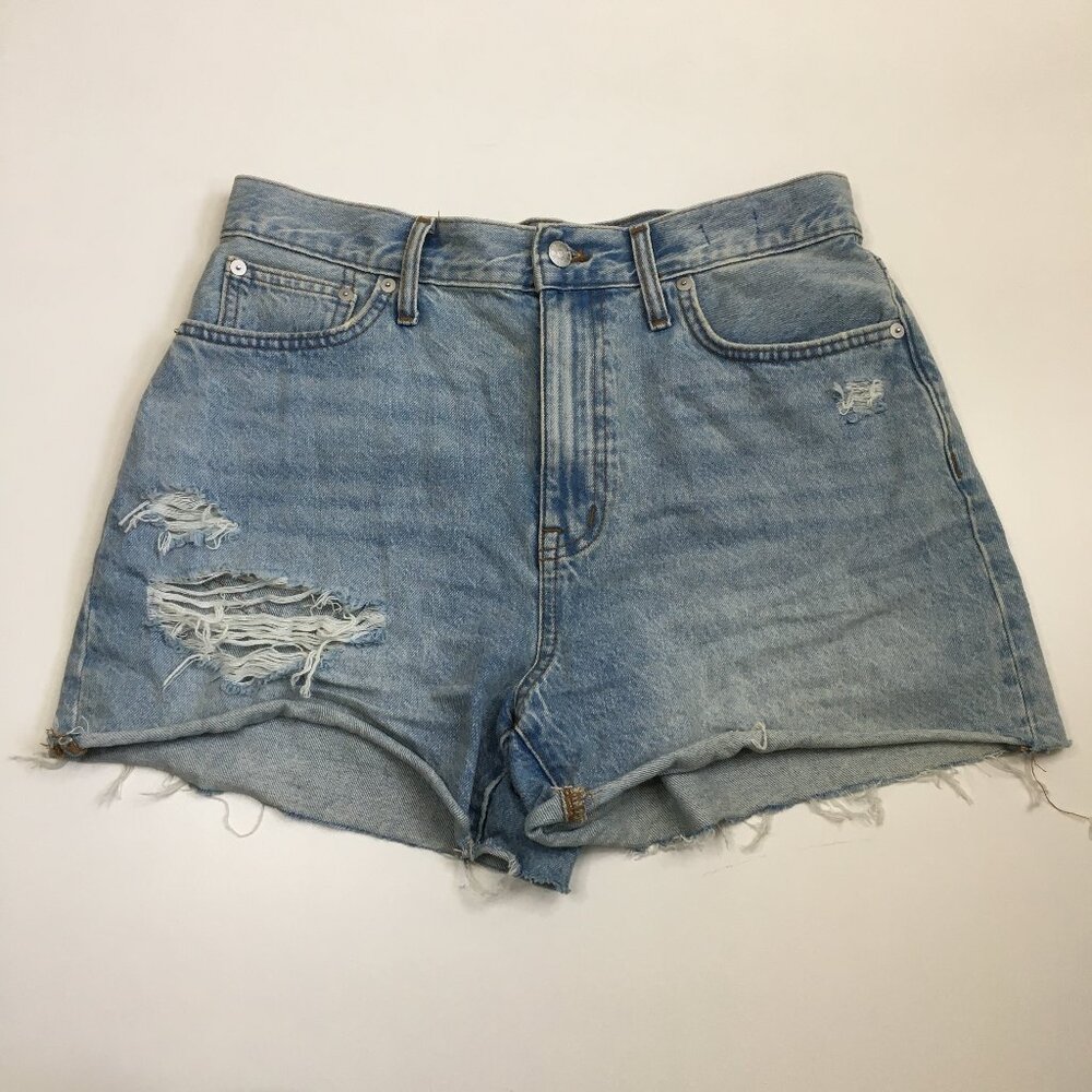 MADEWELL Medium/Light Wash THE MOM JEAN SHORT Distressed Raw Edge Hem Shorts